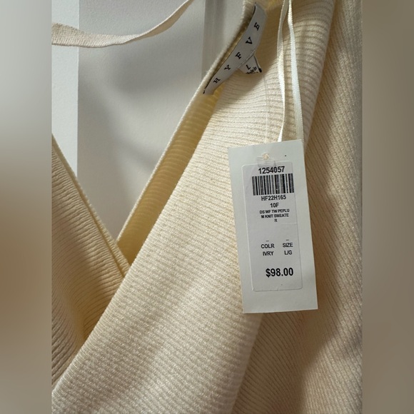 Honey Wrap Sweater (Size: Large) - Picture 4 of 10